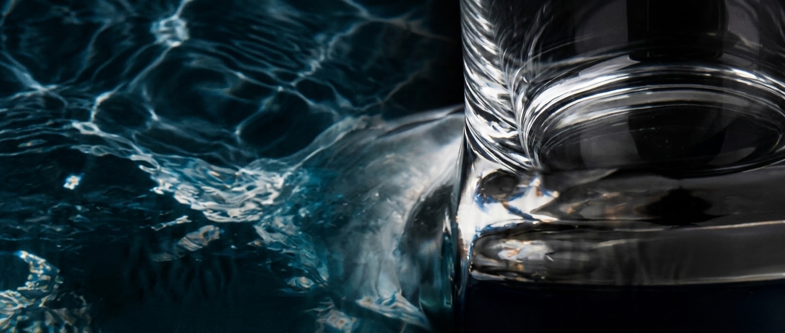 Dark refractive water and glass texture